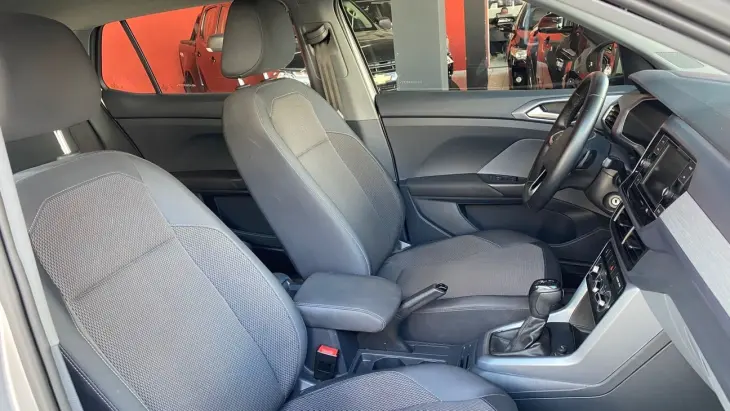 VOLKSWAGEN T-CROSS 1.0 200 TSI TOTAL