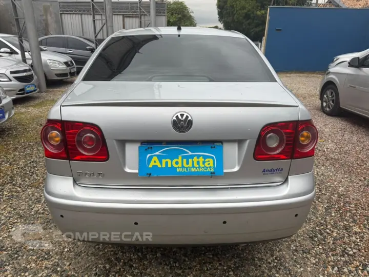 Polo Sedan 1.6 4P COMFORTLINE FLEX
