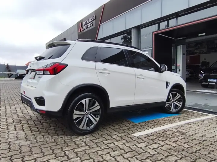 OUTLANDER SPORT 2.0 Mivec HPE