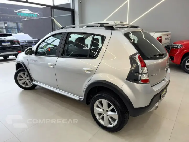 Sandero Stepway 1.6
