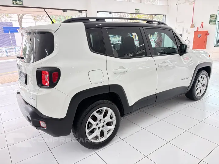 RENEGADE 1.8 16V FLEX LONGITUDE 4P AUTOMÁTICO