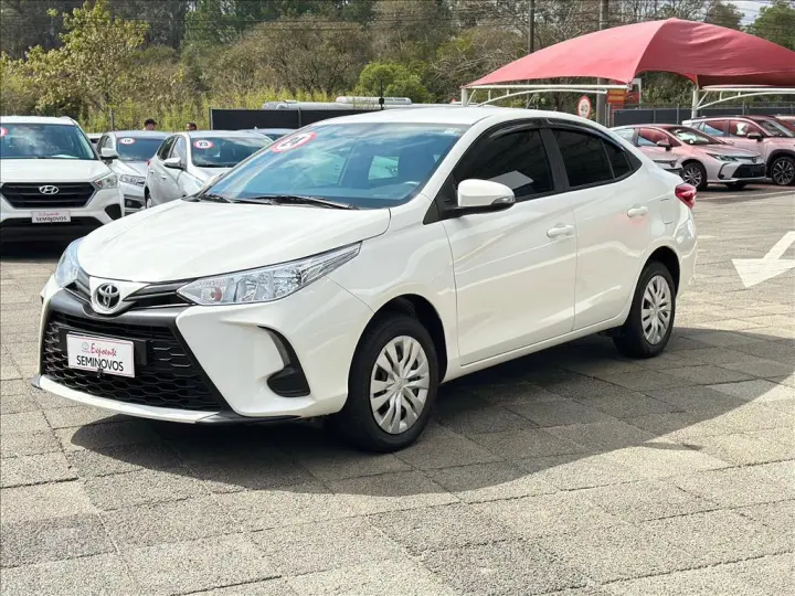 YARIS 1.5 16V FLEX SEDAN XL MULTIDRIVE