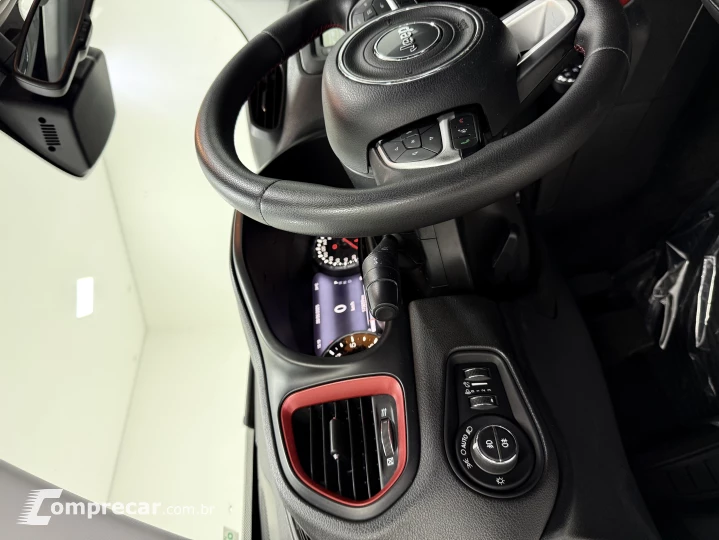 RENEGADE 2.0 16V Turbo Trailhawk 4X4