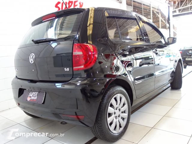 FOX - 1.6 MI 8V 4P MANUAL