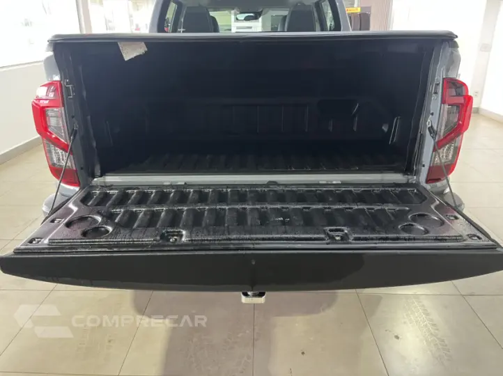 FRONTIER 2.3 16V Turbo Pro4x CD 4X4