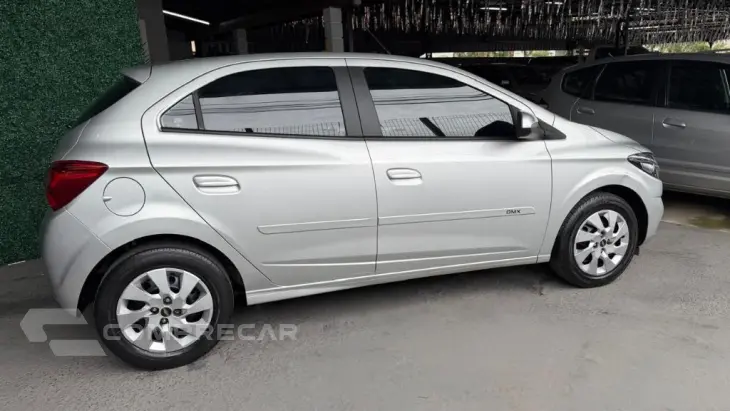 ONIX HATCH LT 1.4 8V FlexPower 5p Mec.