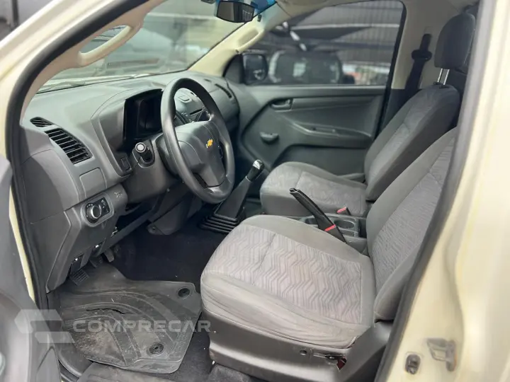 S10 2.4 LS 4X2 CS 8V