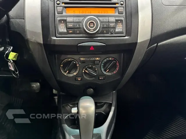 LIVINA - 1.8 S 16V 4P AUTOMÁTICO