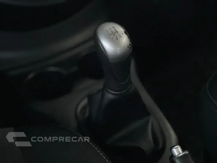 VERSA 1.6 16V FLEX SV 4P MANUAL