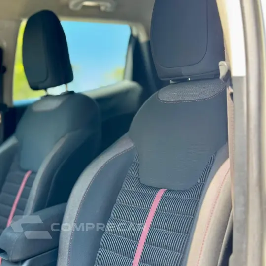 TORO 2.0 16V Turbo Freedom 4WD AT9