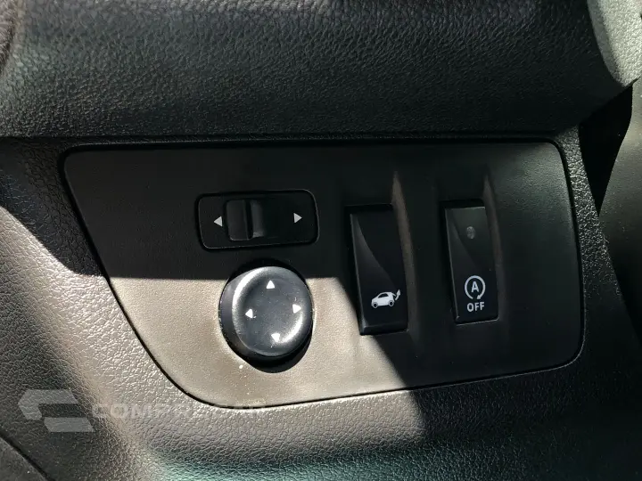 Kwid 1.0 12V Sce Flex Intense Manual