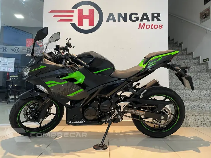 NINJA 400