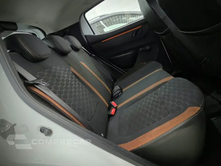 KWID 1.0 12V SCE FLEX OUTSIDER MANUAL