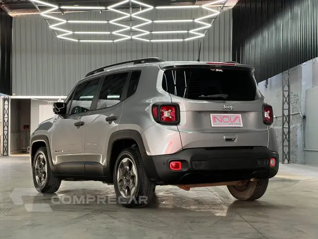 RENEGADE - 1.8 16V SPORT 4P AUTOMÁTICO