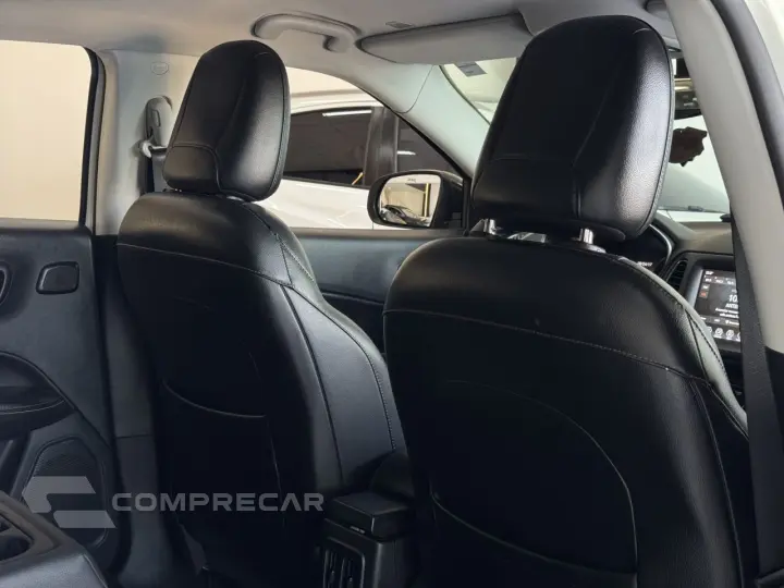 Compass 2.0 16V 4P LONGITUDE FLEX AUTOMÁTICO