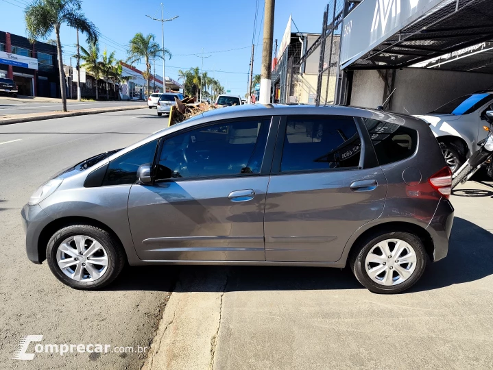 FIT 1.4 LX 16V