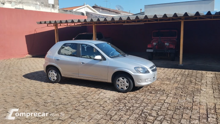 CELTA 1.0 MPFI LT 8V