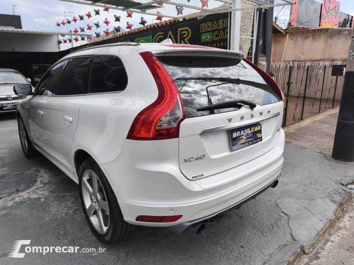 XC60 2.0 T5 RD TURBO GASOLINA 4P AUTOMÁTICO