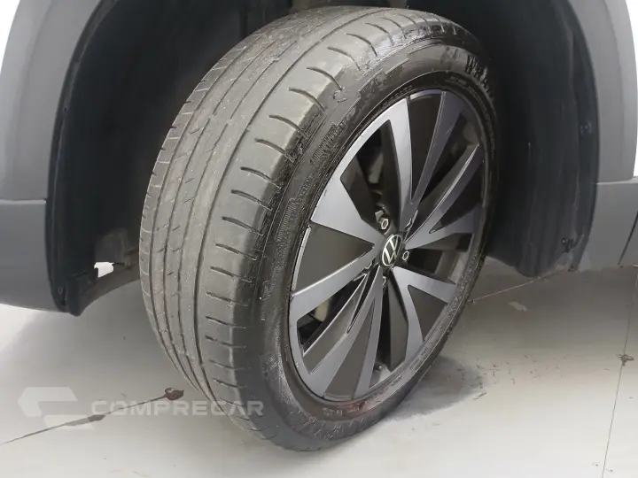 TAOS 1.4 250 TSI TOTAL FLEX COMFORTLINE AUTOMÁTICO