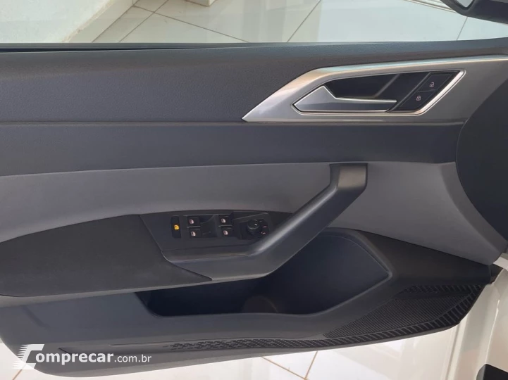 Virtus 1.0 4P 200 TSI FLEX HIGHLINE AUTOMÁTICO