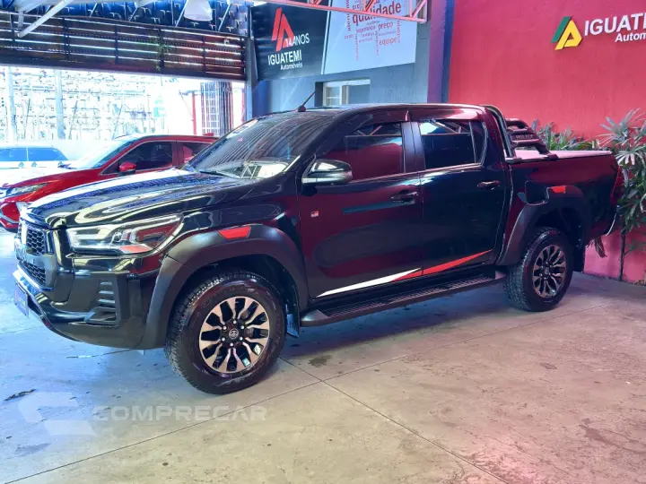 HILUX 2.8 D-4D TURBO DIESEL CD GR-S 4X4 AUTOMÁTICO