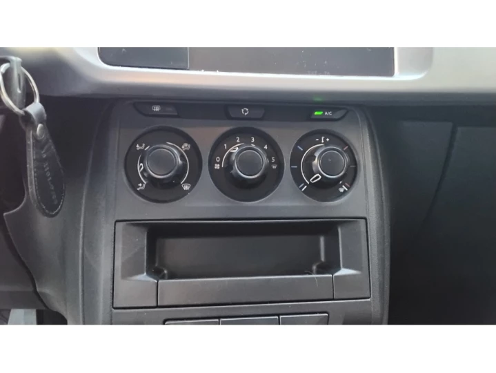 AIRCROSS 1.6 VTI 120 FLEX LIVE EAT6