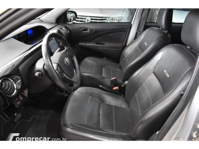 ETIOS HATCH - 1.5 PLATINUM 16V 4P AUTOMÁTICO