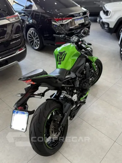 Z900