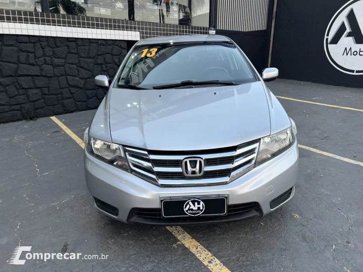 CITY Sedan LX 1.5 Flex 16V 4p Aut.