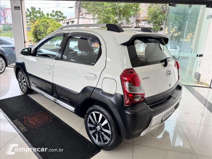 ETIOS CROSS 1.5 16V