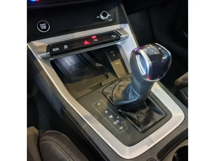 Q3 1.4 35 TFSI GASOLINA BLACK S TRONIC