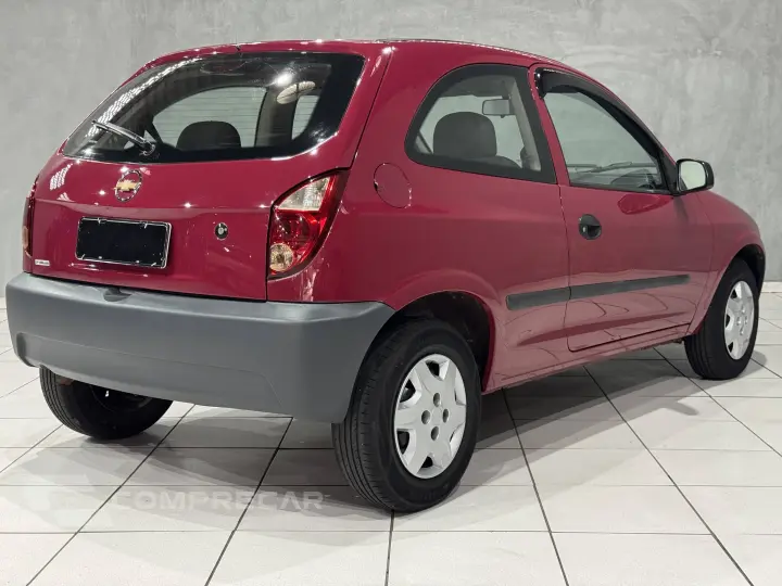 CELTA 1.0 MPFI Life 8V