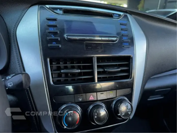 YARIS 1.3 16V FLEX XL MULTIDRIVE