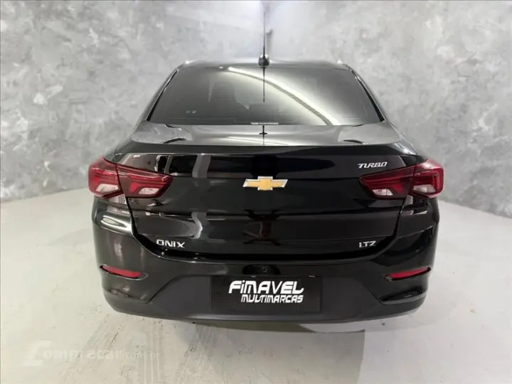 ONIX 1.0 Turbo Plus LTZ