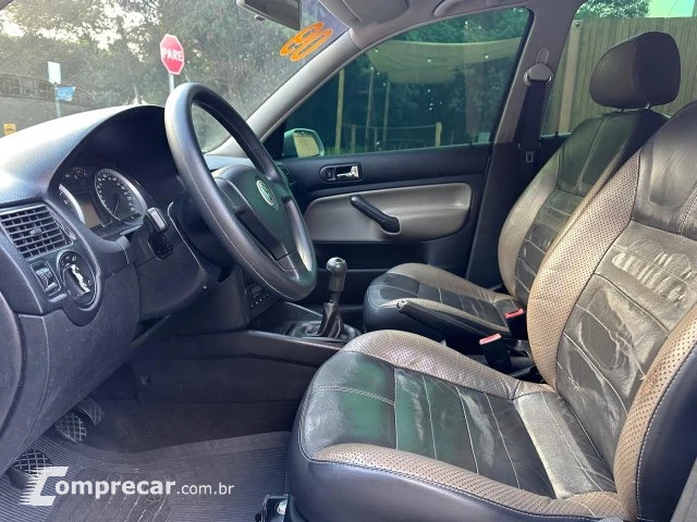 GOLF - 1.6 MI SPORTLINE 8V 4P MANUAL