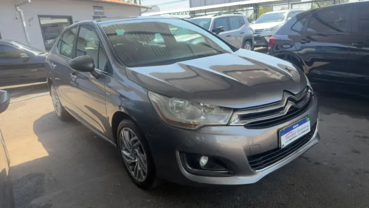 C4 Sedan 1.6 16V 4P LOUNGE EXCLUSIVE THP TURBO AUTOMÁTICO