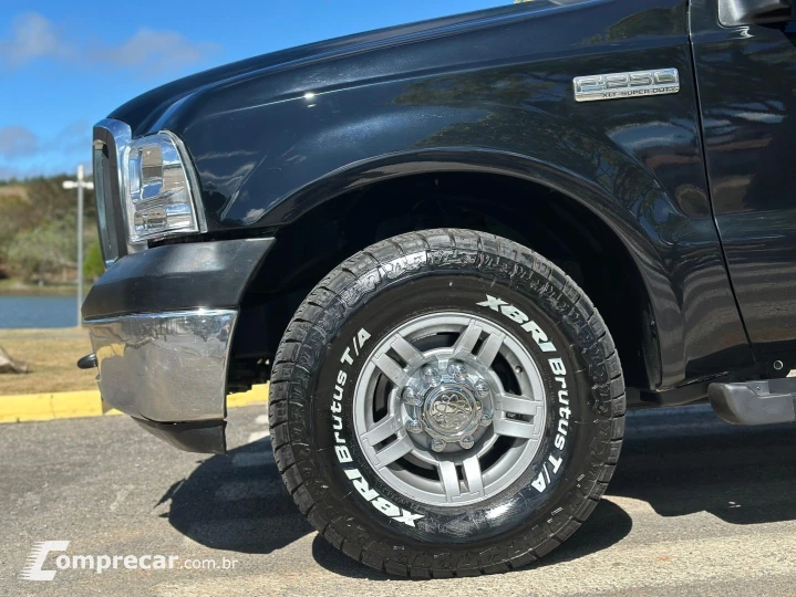 F-250 3.9 XLT 4X2 CS DIESEL 2P MANUAL