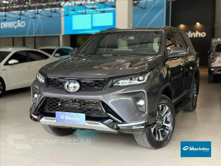 HILUX SW4 2.8 D-4D TURBO DIESEL DIAMOND 7L 4X4 AU