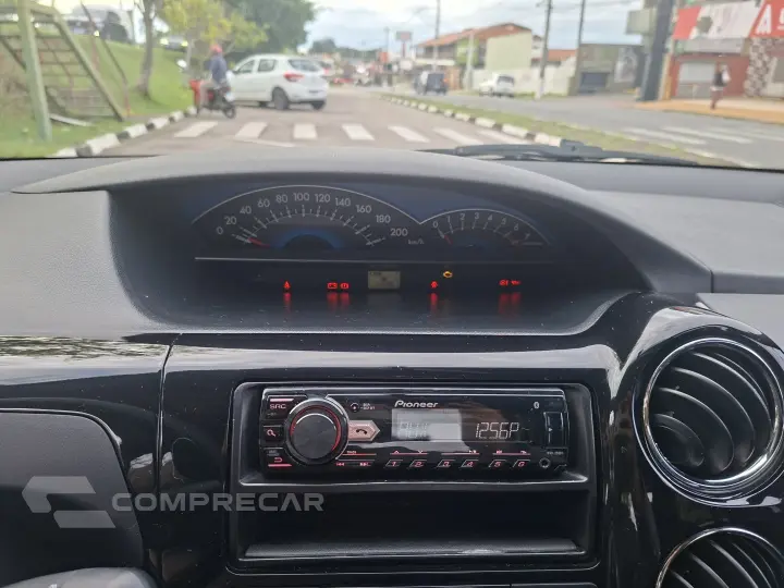 ETIOS 1.5 XS 16V FLEX 4P MANUAL