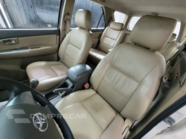 HILUX SW4 - 2.7 SR 4X2 16V 4P MANUAL