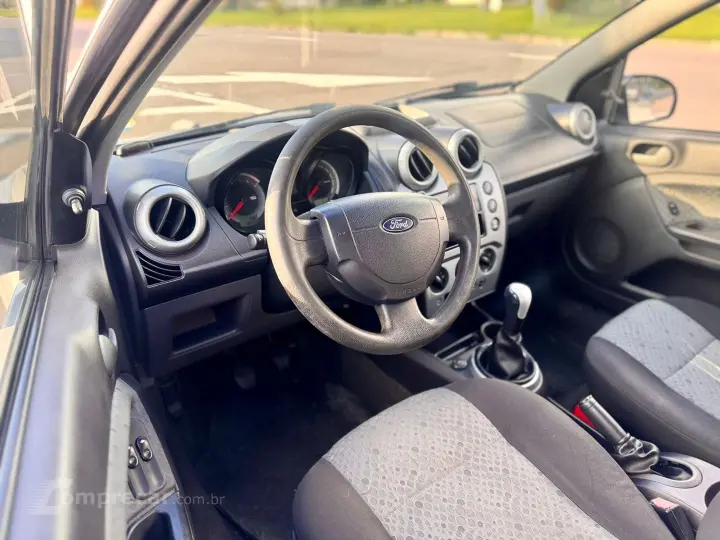 Fiesta 1.0 Rocam Hatch 8V Flex 4P Manual