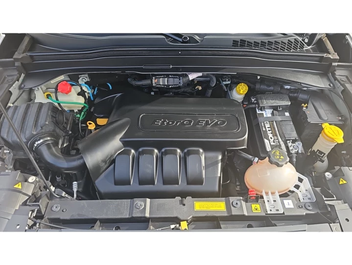 RENEGADE 1.8 16V FLEX LONGITUDE 4P AUTOMÁTICO