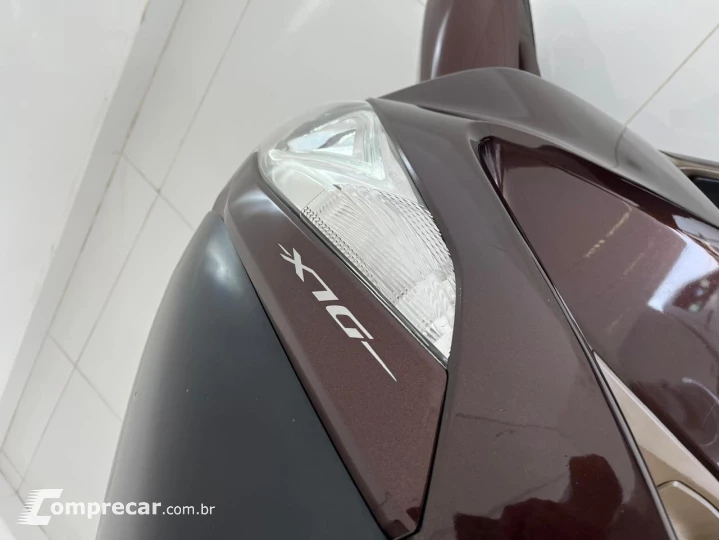PCX 150 DLX