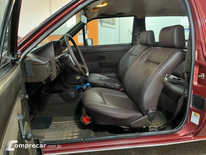 PARATI 1.6 LS 8V