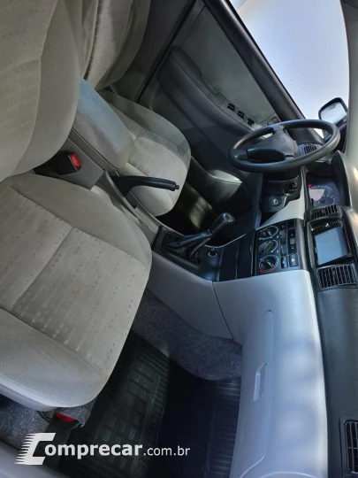COROLLA 1.6 XLI 16V