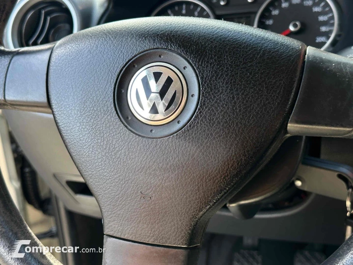 VOYAGE 1.0 MI 8V FLEX 4P MANUAL