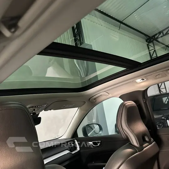 XC 60 T-8 MOMENTUM 2.0 (Híbrido)