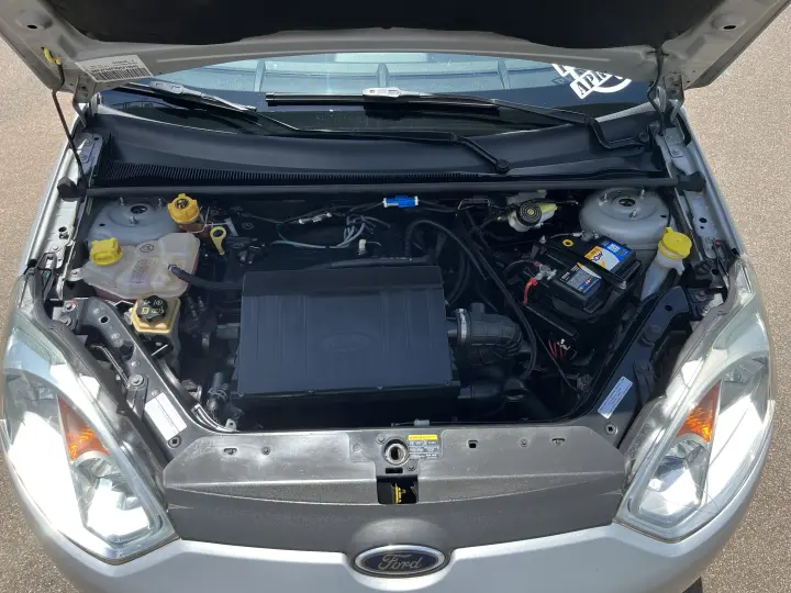 FIESTA 1.6 MPI Class Sedan 8V