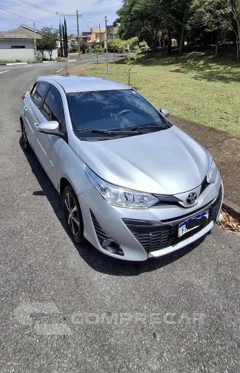 YARIS 1.3 16V XL Plus Tech