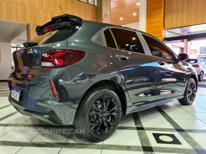 ONIX HATCH RS 1.0 TB 12V FLEX 5P AUT.
